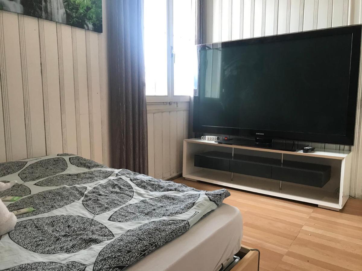 Fai'S Guesthouse Widnau Bagian luar foto