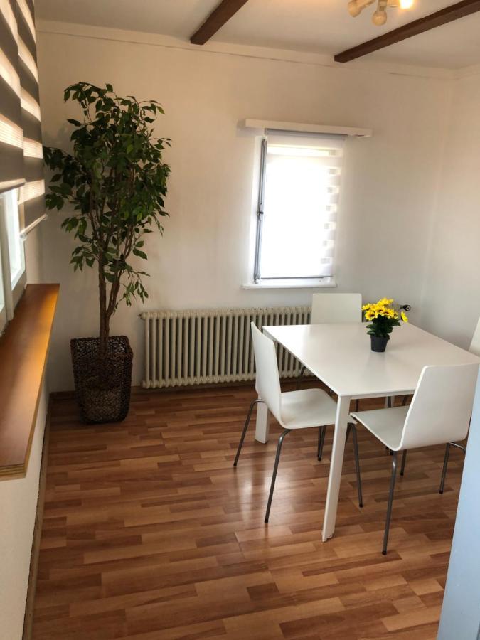 Fai'S Guesthouse Widnau Bagian luar foto
